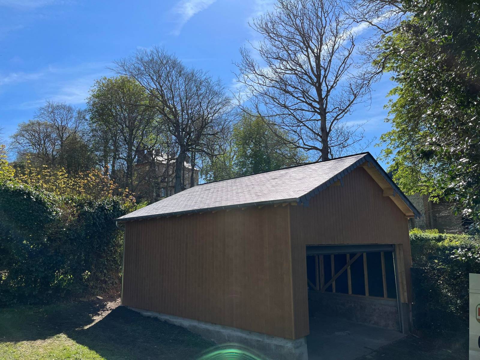 Réalisation de la couverture en ardoise 30/20 proche de Valmont 76