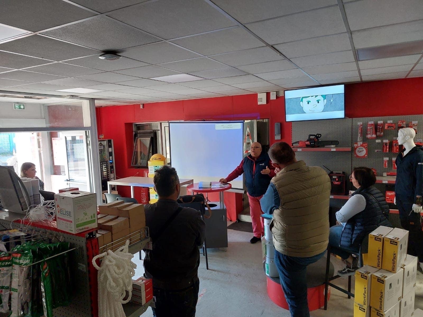 Formation  panneaux photovoltaïques chez ASTURIENNE LE HAVRE avec TERREAL